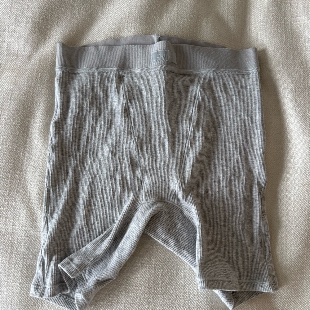 SKIMS Gray Women's Boxer Briefs